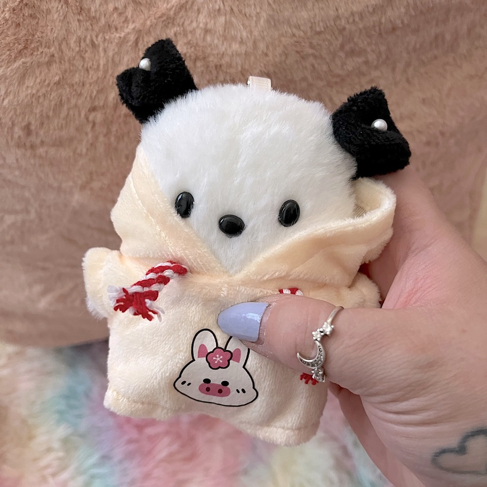 Cute pochacco keychain